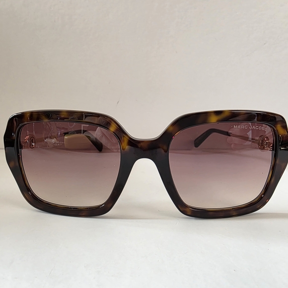 Marc Jacobs Women's Tortoiseshell Square Sunglasses - Brown Gradient - Picture 2 of 5